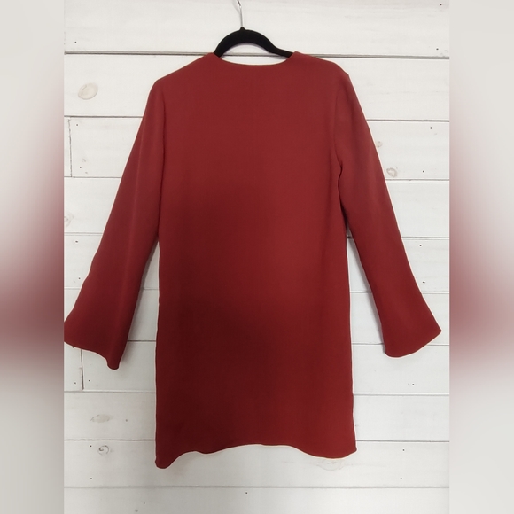 Theory Ulyssa Admiral Crepe Light V-Neck Shift Dress - Picture 6 of 7